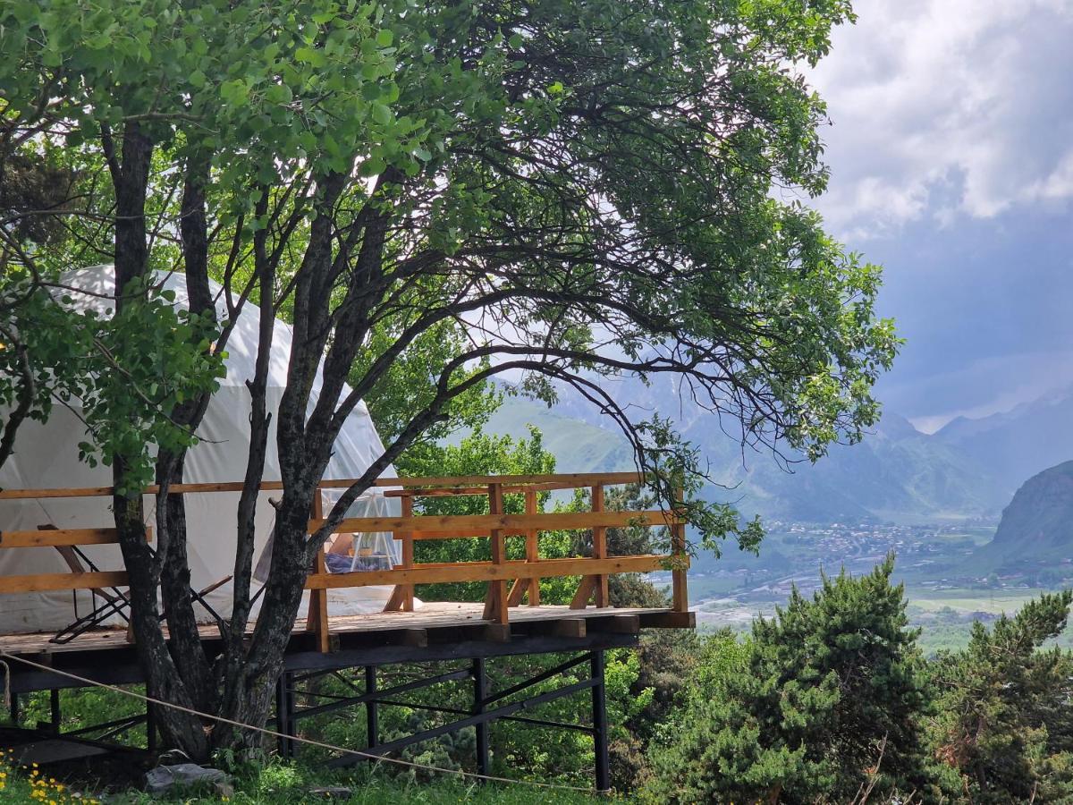 Elia Glamping Hotel Kazbegi Exterior foto