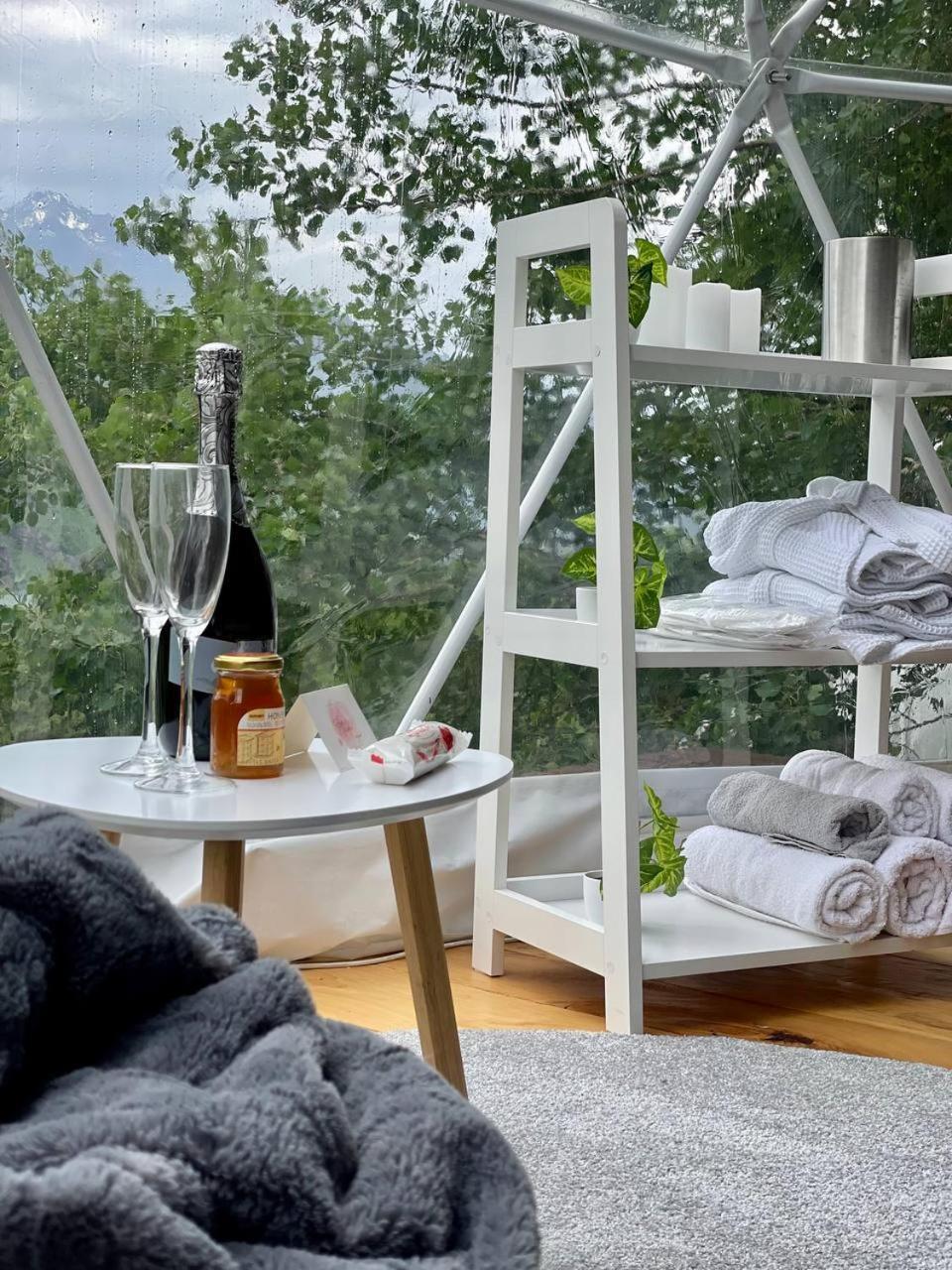 Elia Glamping Hotel Kazbegi Exterior foto