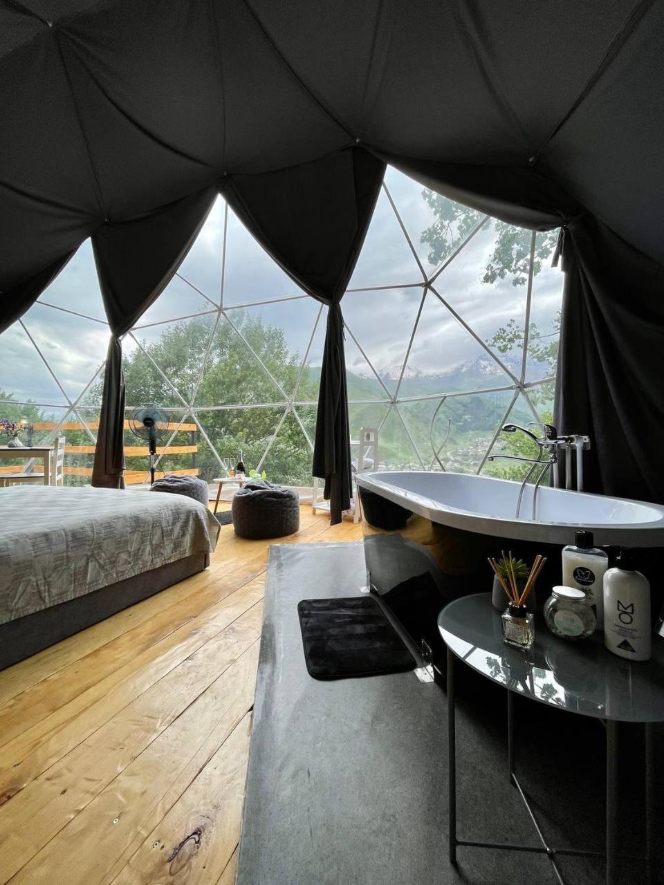 Elia Glamping Hotel Kazbegi Exterior foto