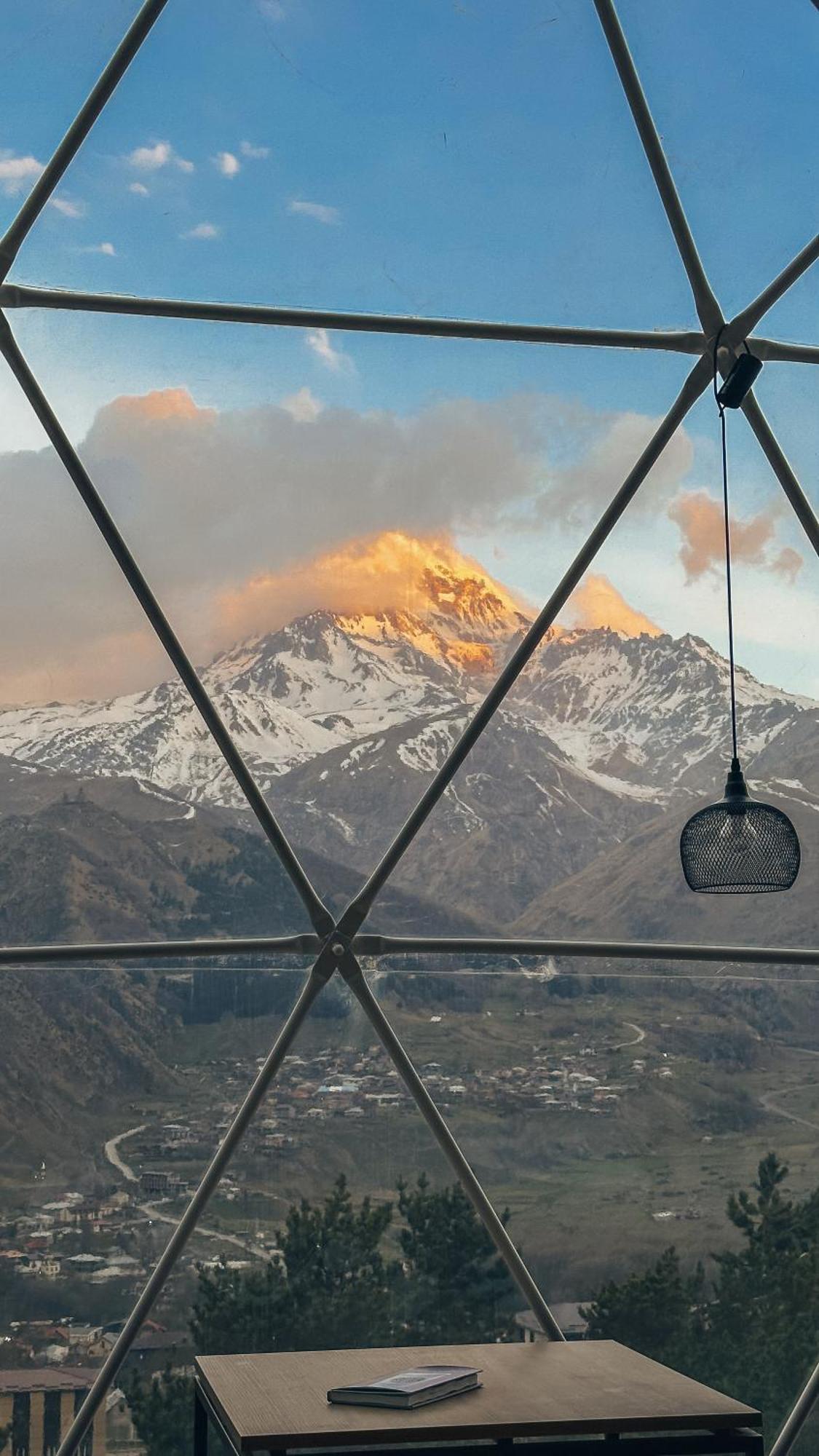 Elia Glamping Hotel Kazbegi Exterior foto