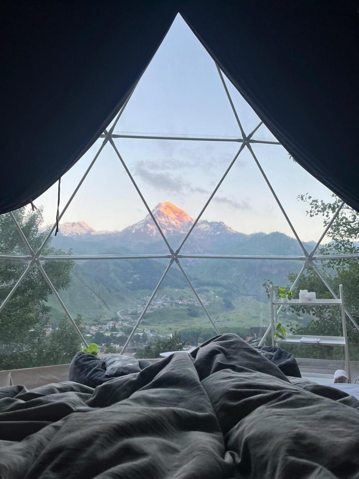 Elia Glamping Hotel Kazbegi Exterior foto